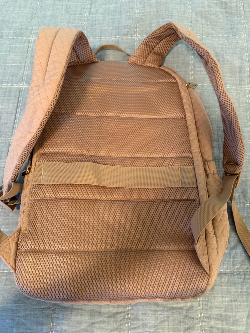 Bagsmart Quilted Backpack in Dusty Pink - Everyday Lightweight Pack - Picture 3 of 5